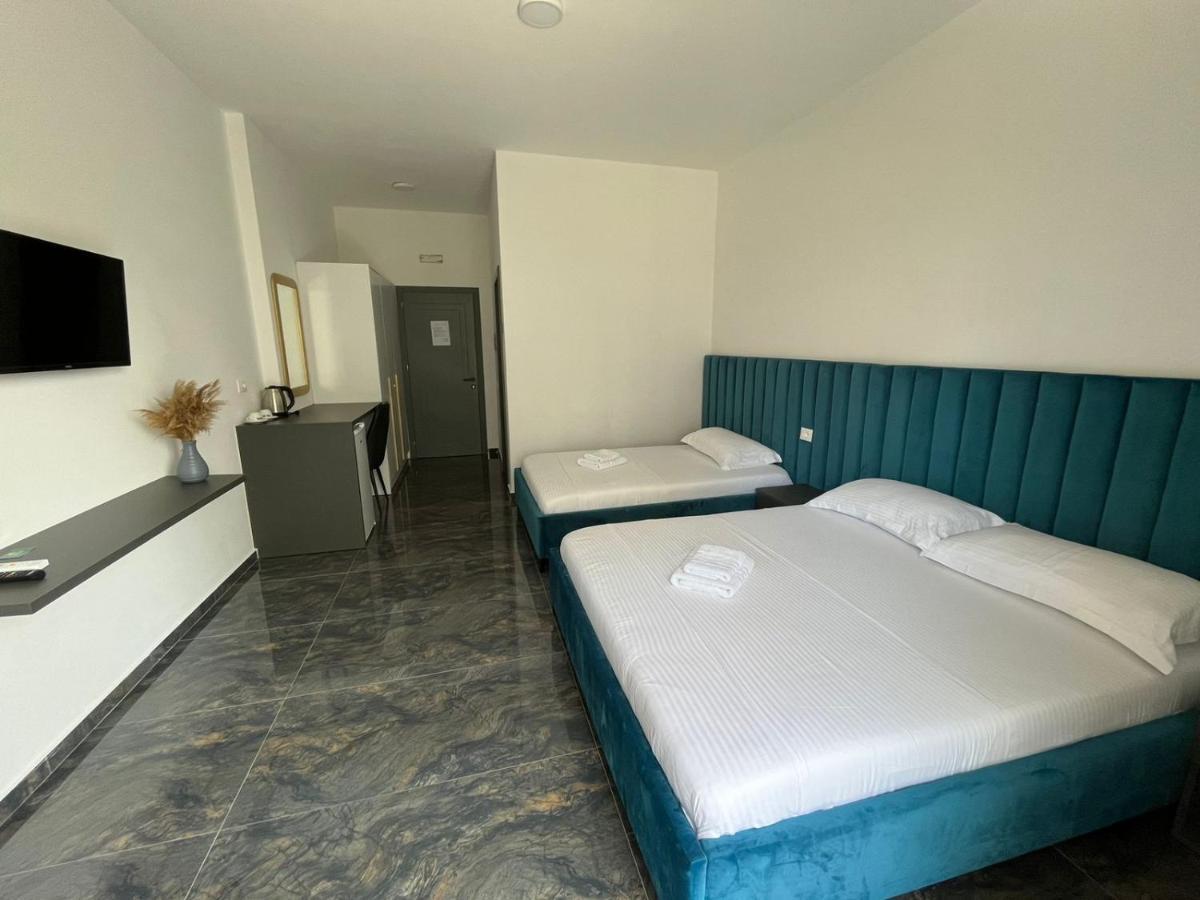 Leodori 3 Suites Shëngjin エクステリア 写真